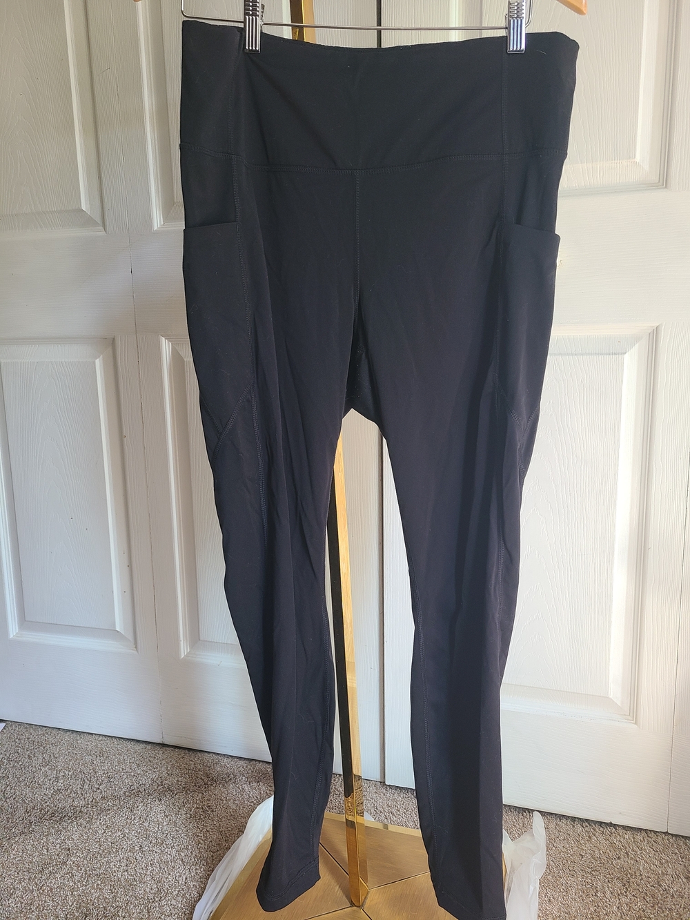 High-Rise Black Pocket Leggings for Women
